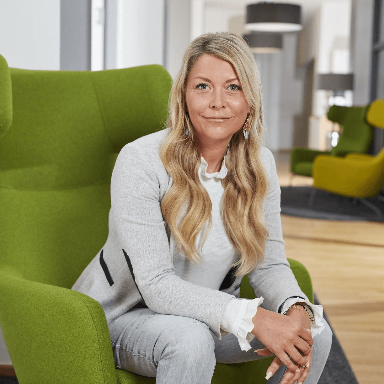 Nicole Müller | Chief Brand & People Officer Nicole Müller | Chief Brand & People Officer